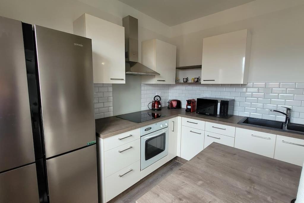 Bel Appartement T5 Neuf Avec 4 Chambres Tarbes Eksteriør bilde